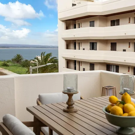 Wow Flat 200m Beach, 10min Downtown, Terrace With Sea View