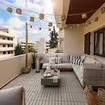 Wow Flat 200m Beach, 10min Downtown, Terrace With Sea View *