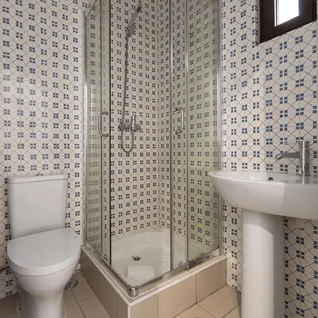 Wow Flat 200m Beach, 10min Downtown, Terrace With Sea View * Lagos