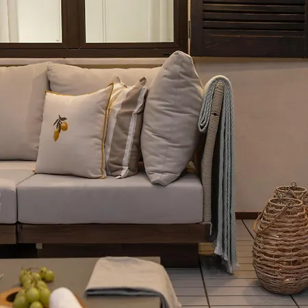 펜션 Wow Flat 200m Beach, 10min Downtown, Terrace With Sea View