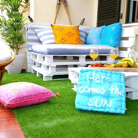 بيت للعطل Wow Flat 200m Beach, 10min Downtown, Terrace With Sea View *