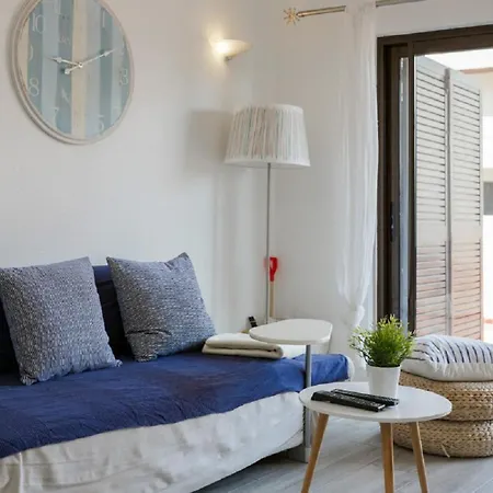 Holiday home Wow Flat 200m Beach, 10min Downtown, Terrace With Sea View Lagos