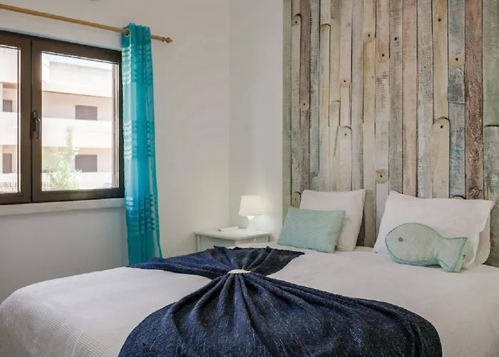 Wow Flat 200m Beach, 10min Downtown, Terrace With Sea View 라고스