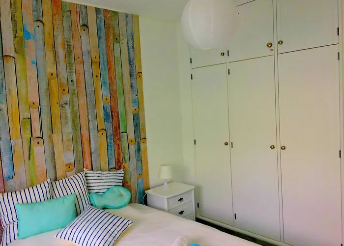 Wow Flat 200m Beach, 10min Downtown, Terrace With Sea View 펜션 *