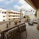 Wow Flat 200m Beach, 10min Downtown, Terrace With Sea View * لاغوس