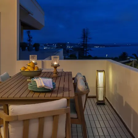 Wow Flat 200m Beach, 10min Downtown, Terrace With Sea View Hébergement de vacances