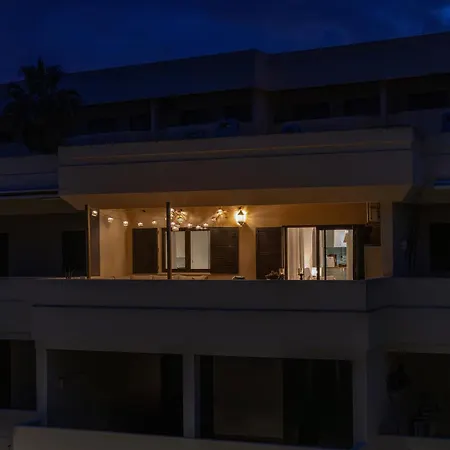 Hébergement de vacances Wow Flat 200m Beach, 10min Downtown, Terrace With Sea View *