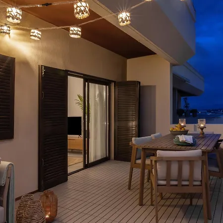 Wow Flat 200m Beach, 10min Downtown, Terrace With Sea View Hébergement de vacances *